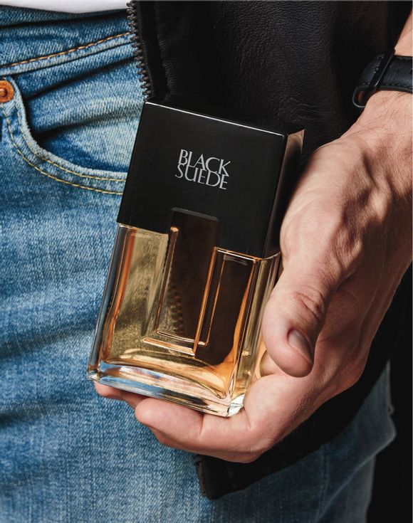 エイボン　ブラック　スエード　コロン　120ml Black Suede Eau de Toilette by Avon