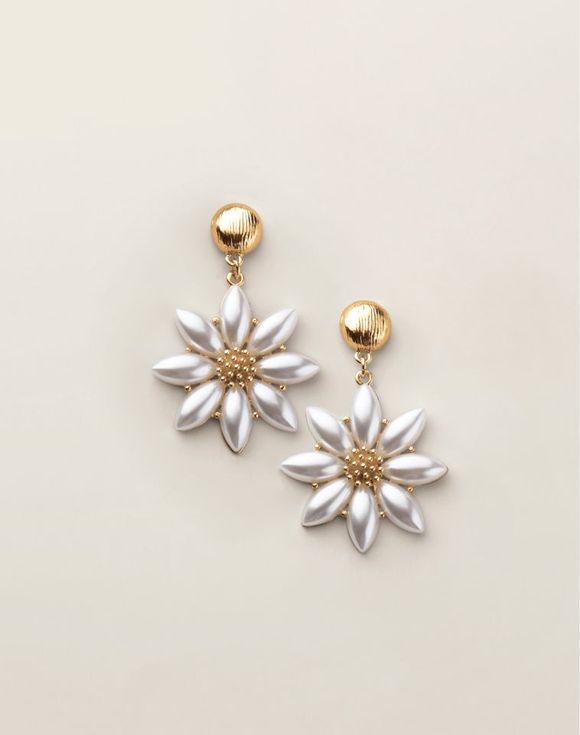 Avon Glamour In Ful… - image