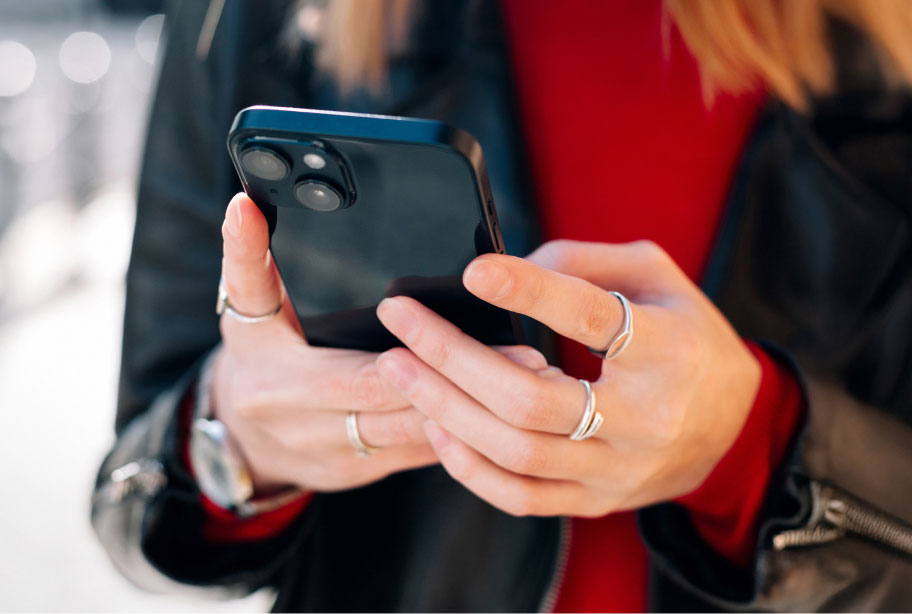 Get on the Nice List: Sign Up for Texts