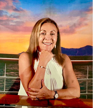 Marta Velásquez